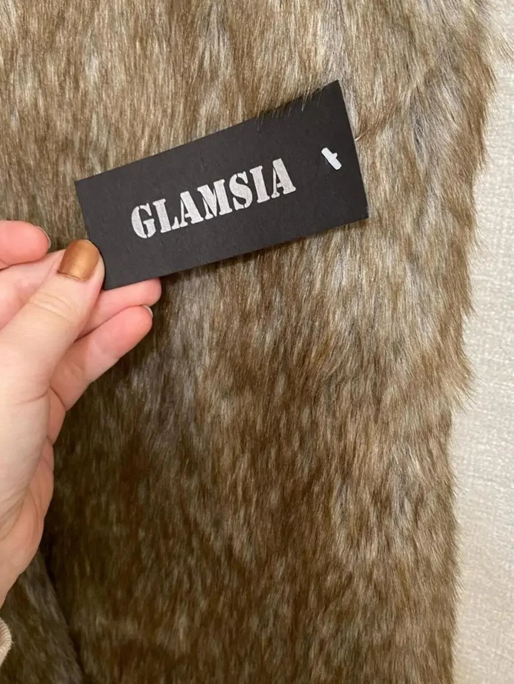 Glamsia Faux Fur Vest in Brown